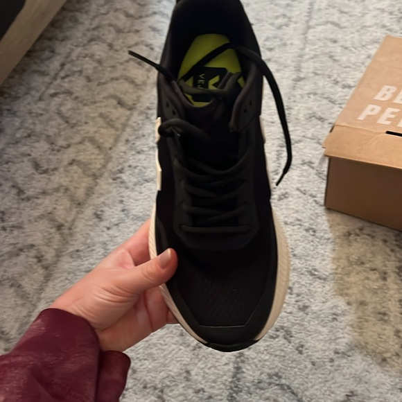 BRAND NEW WITH BOX black and white veja atheltic sneakers never worn - Picture 3 of 5